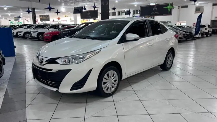 Toyota Yaris XL Live Sedan 1.5 Flex 16V 4P AUT 2021