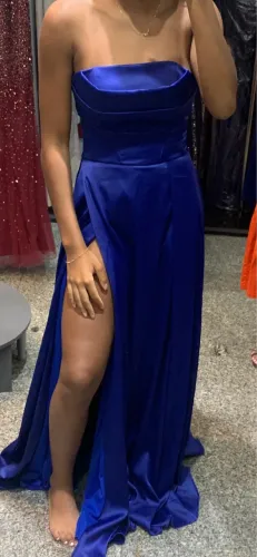 Vestido de festa tomara que caia!