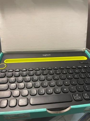 Teclado Logitech K480 Bluetooth - Pouco Uso/Sem Marcas