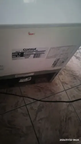 Vendo frigobar semi novo