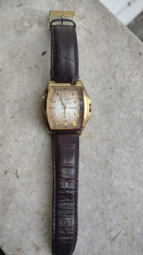 Relógio Guess masculino vintage