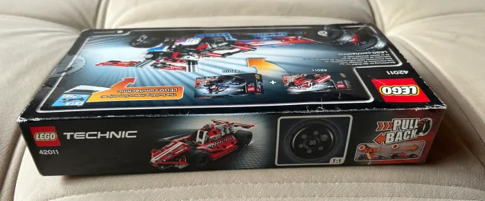 Lego Technic 42011 nunca usado.