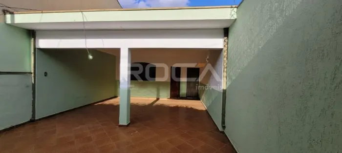 Casa à Venda com 3 quartos no bairro Monte Alegre, em Ribeirão Preto.