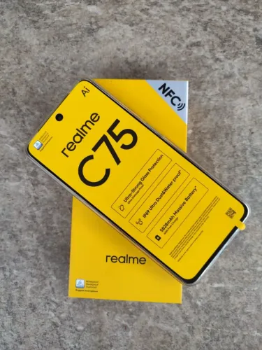 Celular Realme C75 MUITO NOVO 256GB