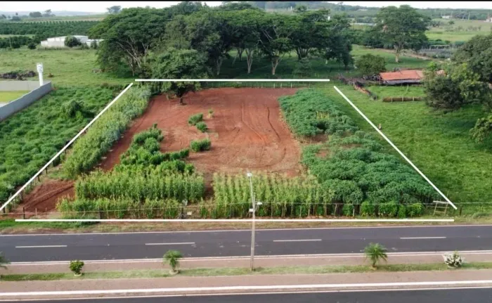 Chácara dentro da cidade de Vitória Brasil !