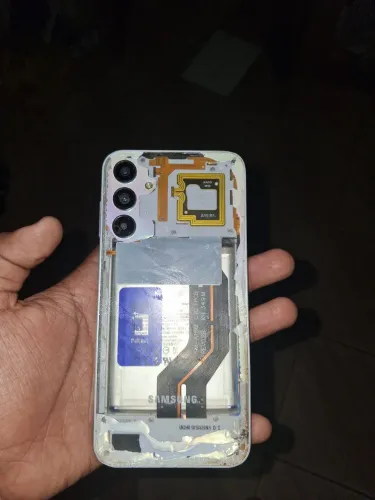 Galaxy a15 5g com tela e touca queimados