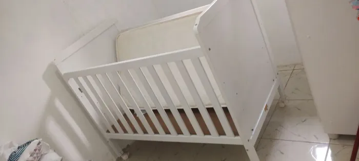 Berço cama com colchão 