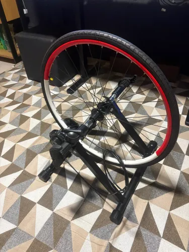 Rolo treino bicicleta + Roda