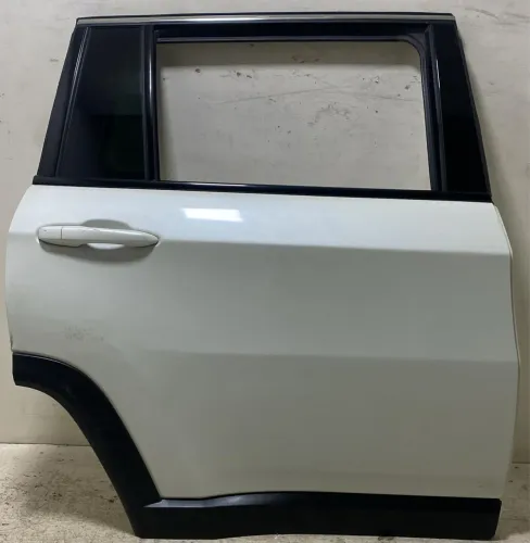 Porta traseira direita Jeep Comander ano 2022 23 24 dúvidas * 
