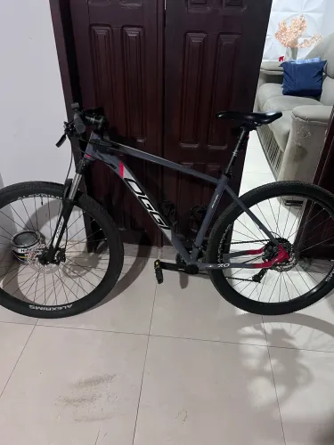 Bicicleta Oggi 7.0 relação shimano alívio e freio mt200