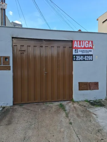 Casa Residencial na Rua C-124