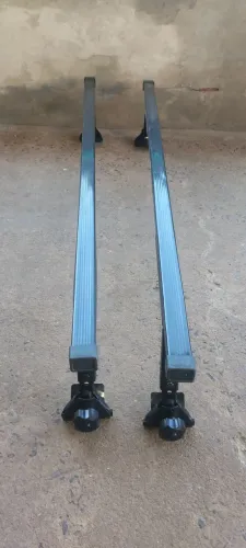 Vendo bagageiro para carro com calhas 