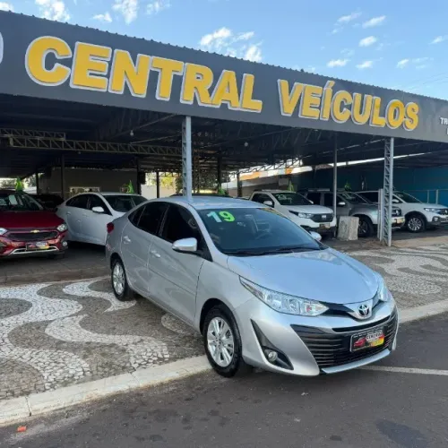 Toyota Yaris XL Sedan 1.5 Flex 16V 4P Aut. 2019