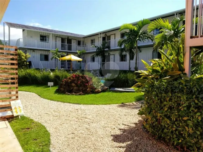 Hotel com 16 quartos à venda em Perequê-mirim - SP