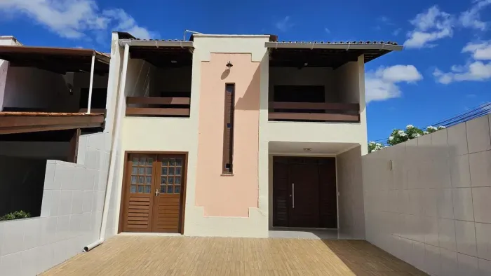DUPLEX EM CONDOMÍNIO A VENDA NA SAPIRANGA