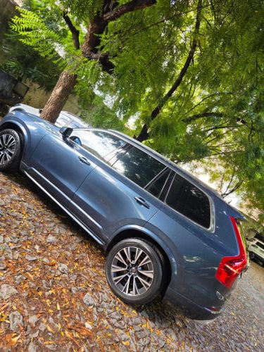 Imagem de Volvo XC 90 T-6 Momentum 2.0 320cv 5P 2020