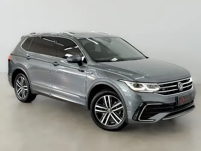 Volkswagen Tiguan Allspac R-line 300 TSI 2.0 2025