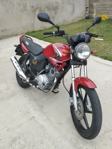 Moto YBR 125