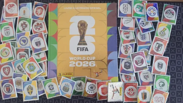 Álbum da Copa 2026 Completo Capa Dura Ouro + 980 Figurinhas + Legend Panini