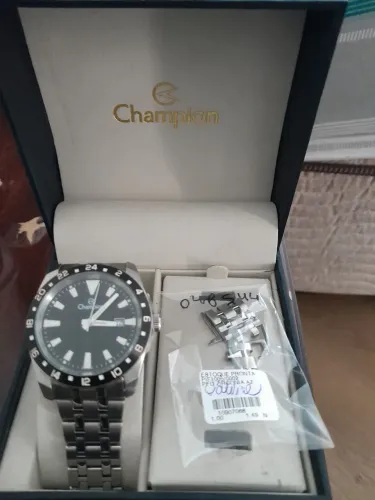 Relógio Champion Pulseira cor prata CA31471