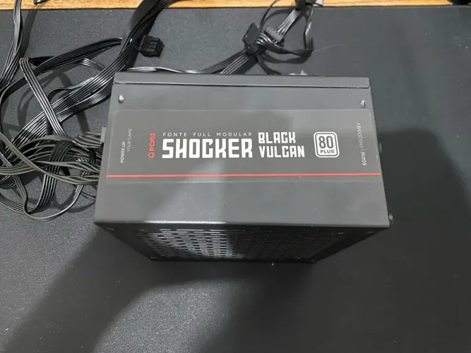Fonte PCYes Shocker 500W 80 Plus Full Modular Black Vulcan