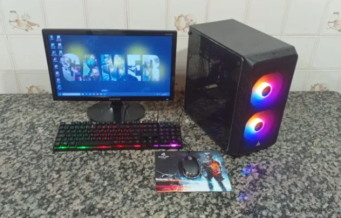 Gamer - 8GB Fury - Quadro 600 - M.2 - LCD HDMI