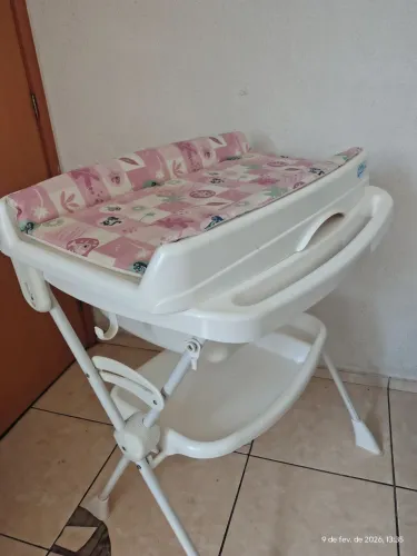 Banheira de bebê Burigotto com trocador - Estampa Splash Menina 