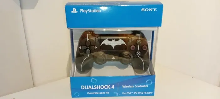 CONTROLE PS4 DUALSHOCK 4 TEMÁTICO BATMAN