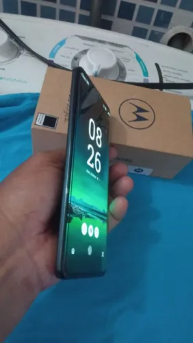 Celular Motorola Edge 40 neo 8 giga RAM 