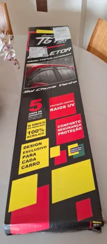 Vendo calha de chuva para Hb20 2020 a 2024
