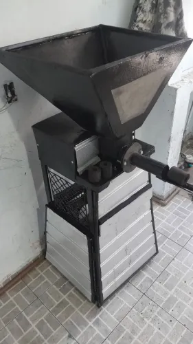 Briquetadeira de carvão