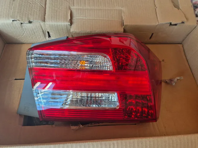 Lanterna traseira direita Honda City 2012, 2013, 2014 Original