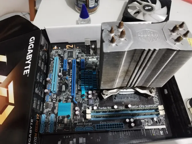 Kit Upgrade AM3+ AMD FX 8300 (8 Núcleos) + Placa-mãe ASUS + 16GB RAM + Air Cooler