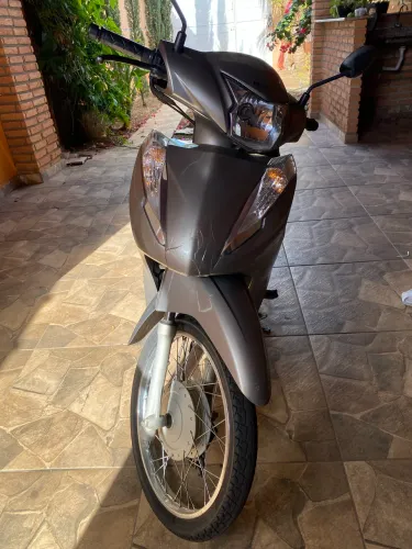 Honda Biz 110i 2024
