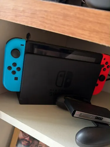 Nitendo switch 