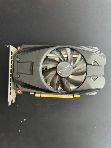 GTX 1050ti 4GB (artefato)