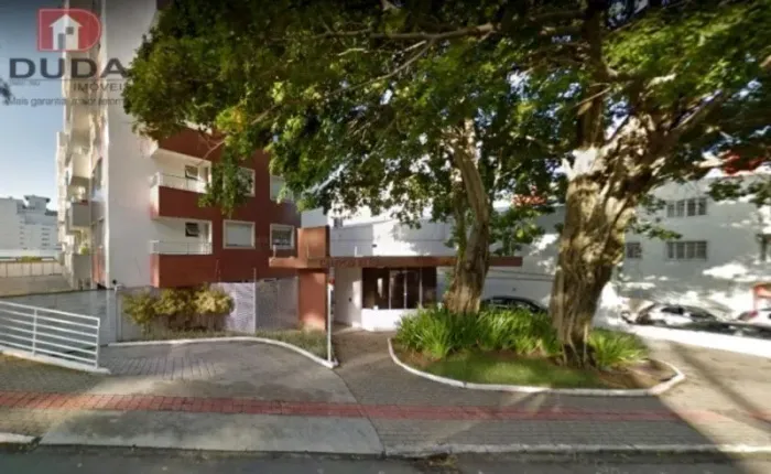 Apto de 2 com vaga na Agronômica