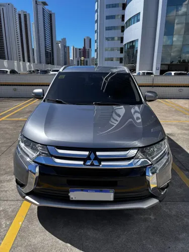 Mitsubishi Outlander 2.0 16V 160cv Aut. 2017