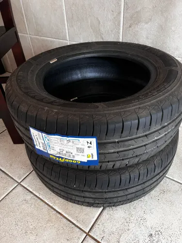 Pneu aro 15 195/60