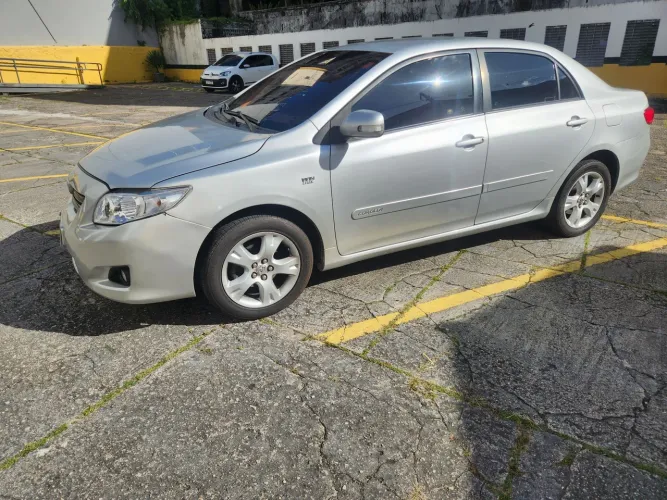Toyota Corolla XEI 1.8/1.8 Flex 16V Aut. 2010