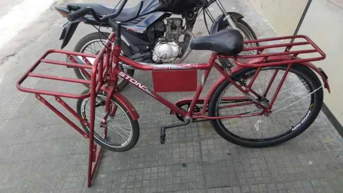 Vendo uma linda bicicleta de carga, pouquíssima usada com nota fiscal
