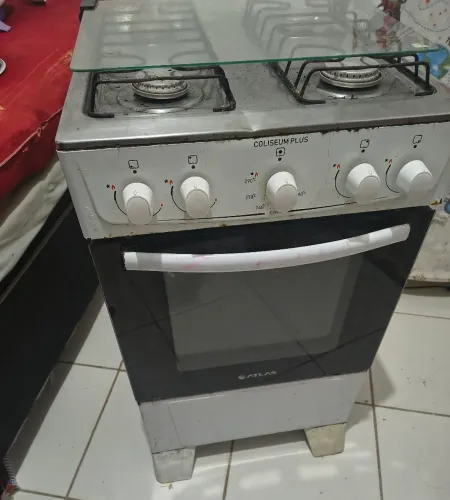 Vende esse fogão usado, pra vir buscar