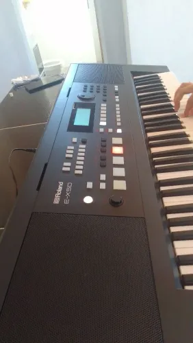 Teclado Roland EX-50
