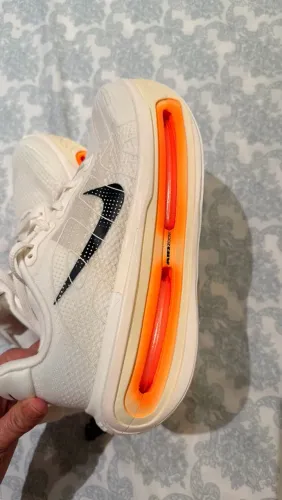 Imperdível tênis Nike vomero novo 36/37