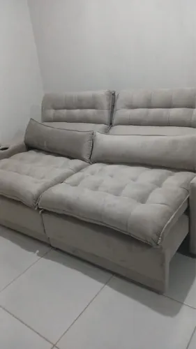 Sofá retrátil semi novo