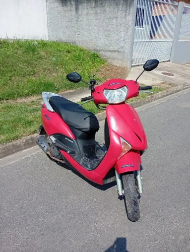 Honda Lea automática em dia