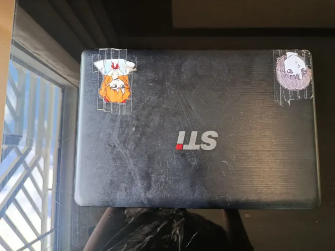 Vende-se notebook retirada de peças