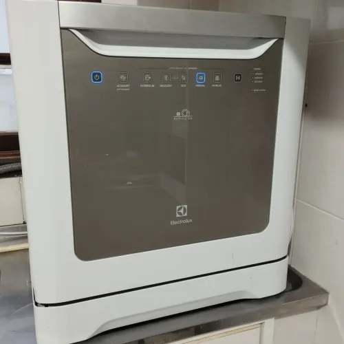 Lava louças Electrolux 8 serviços