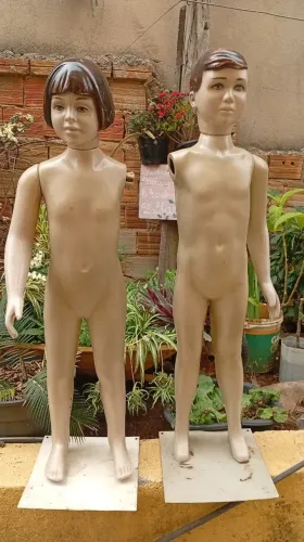 2 manequins infantil