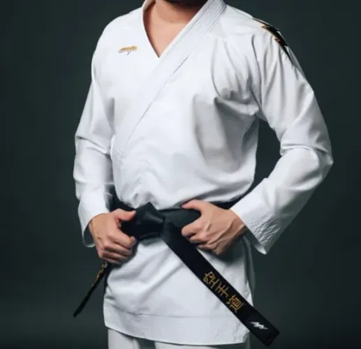 Kimono Karate Zanshin Adulto GKM Gold Line Microfibra